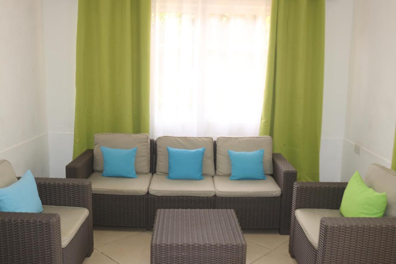 Chez Augustine Apartment Baie Lazare  Exterior photo